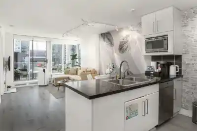 1107 689 ABBOTT STREET, Vancouver BC V6B 0J2