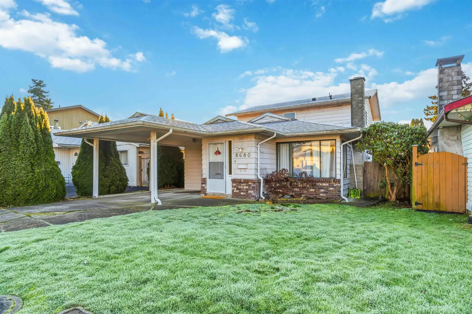 8680 CITADEL CRESCENT, Richmond BC V7C 4T3
