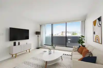 406 110 W 4TH STREET, North Vancouver BC V7M 3H3