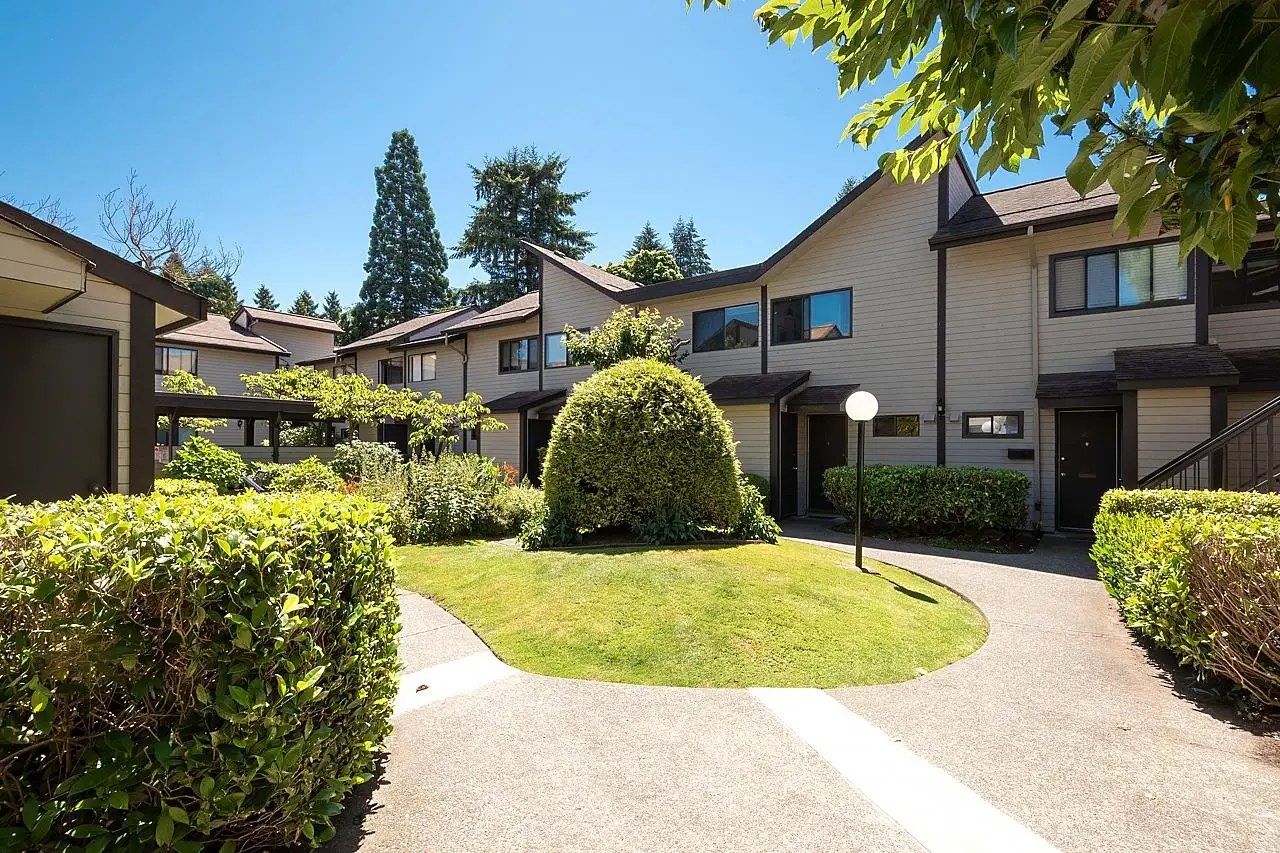 31 460 W 16TH AVENUE, Vancouver BC V5Y 1Z3