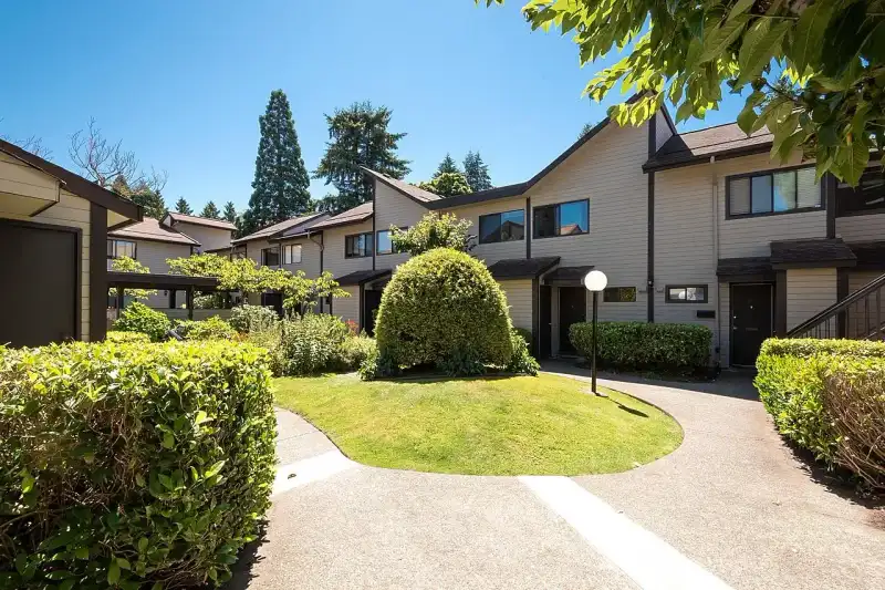 31 460 W 16TH AVENUE, Vancouver