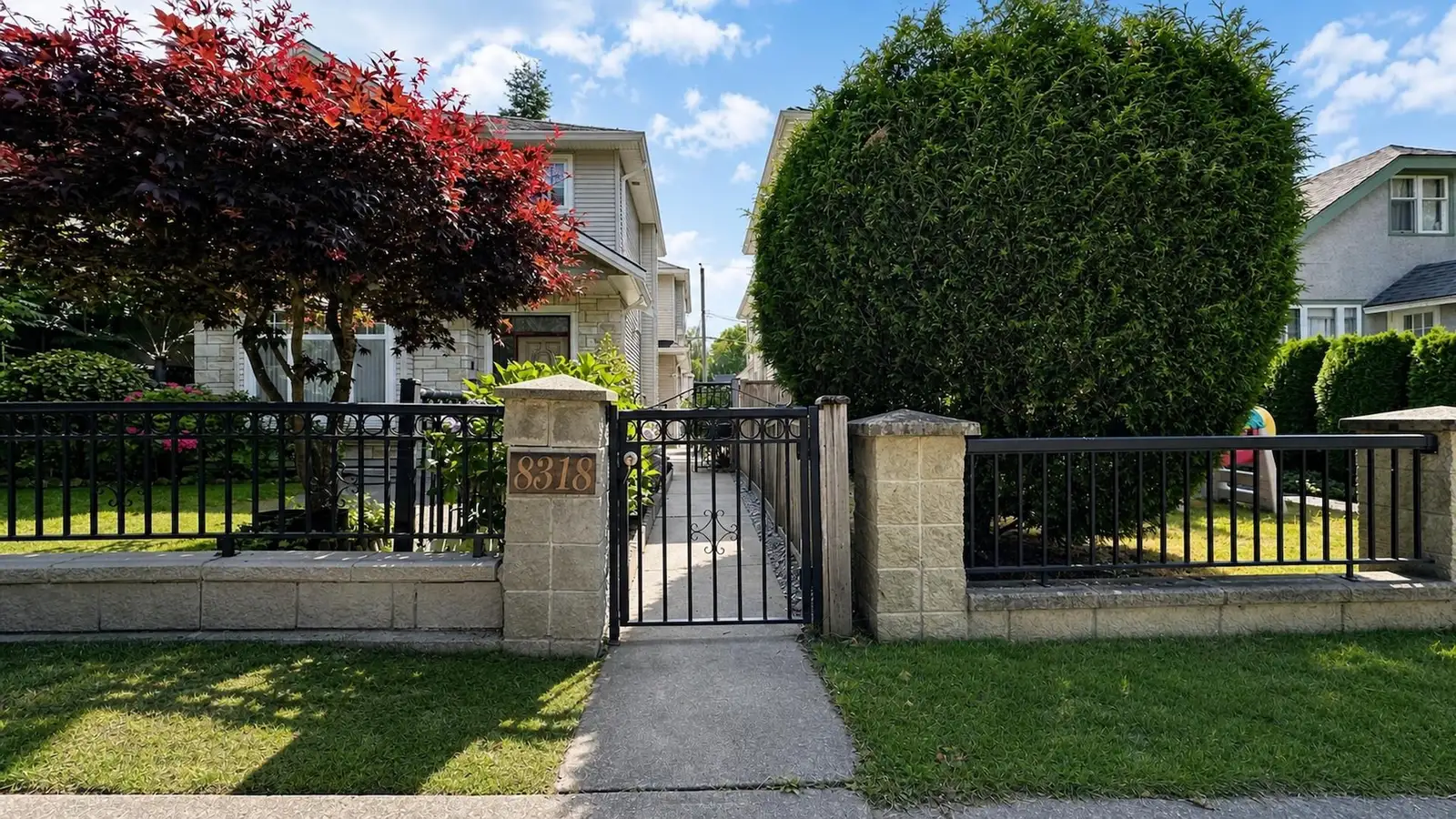 8318 FREMLIN STREET, Vancouver BC V6P 3X2