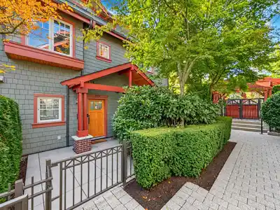 5978 OAK STREET, Vancouver BC V6M 2W2