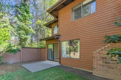 518 10620 150 STREET, Surrey BC V3R 7R9