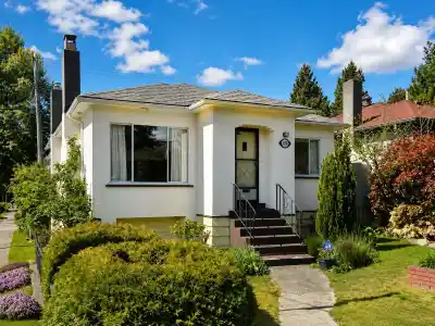 7895 GRANVILLE STREET, Vancouver BC V6P 4Z1