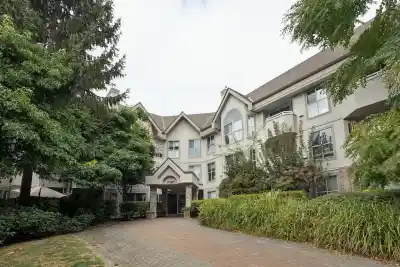 109 7161 121 STREET, Surrey BC V3W 1G8