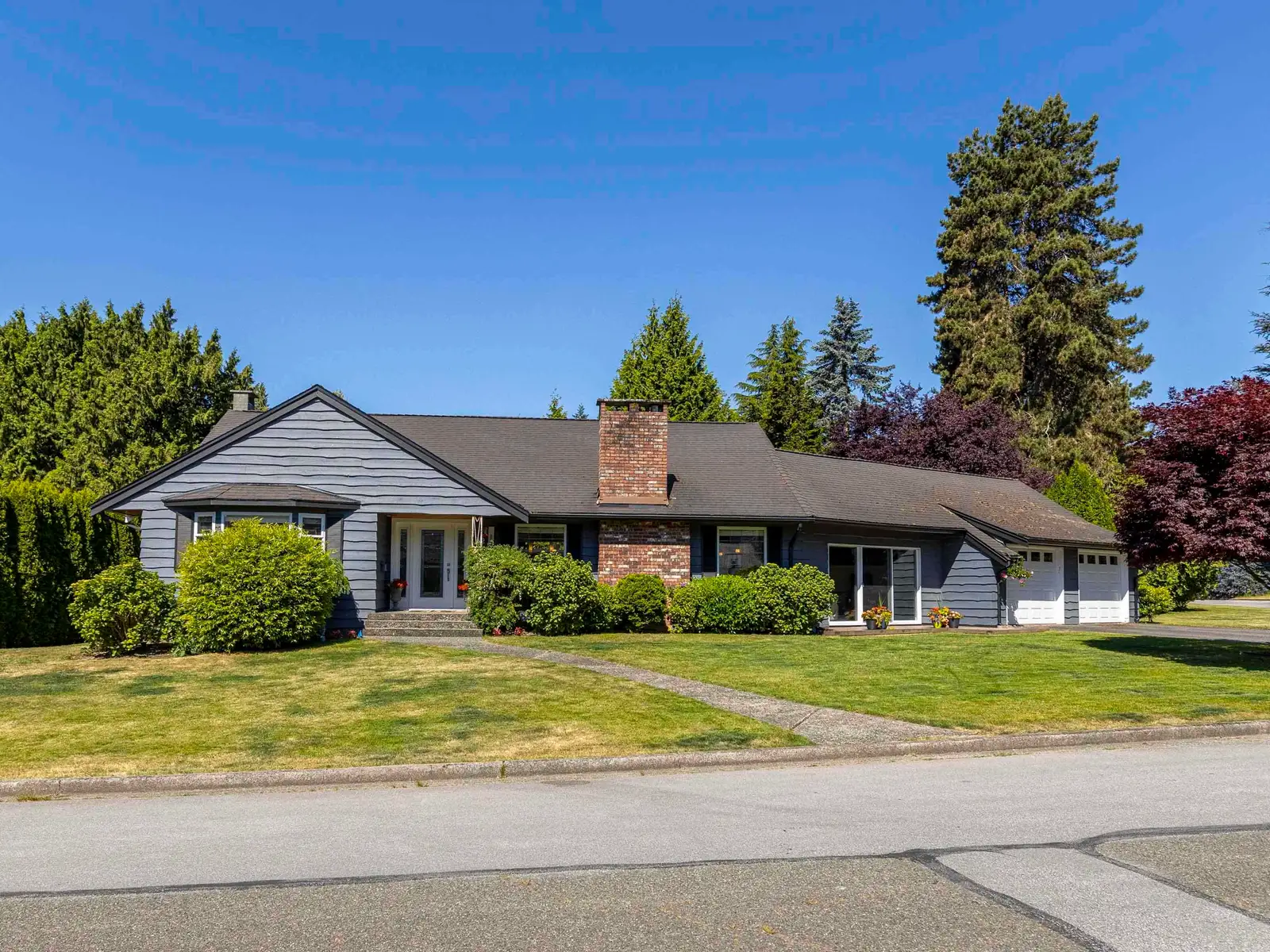 12 SENNOK CRESCENT, Vancouver BC V6N 2E4