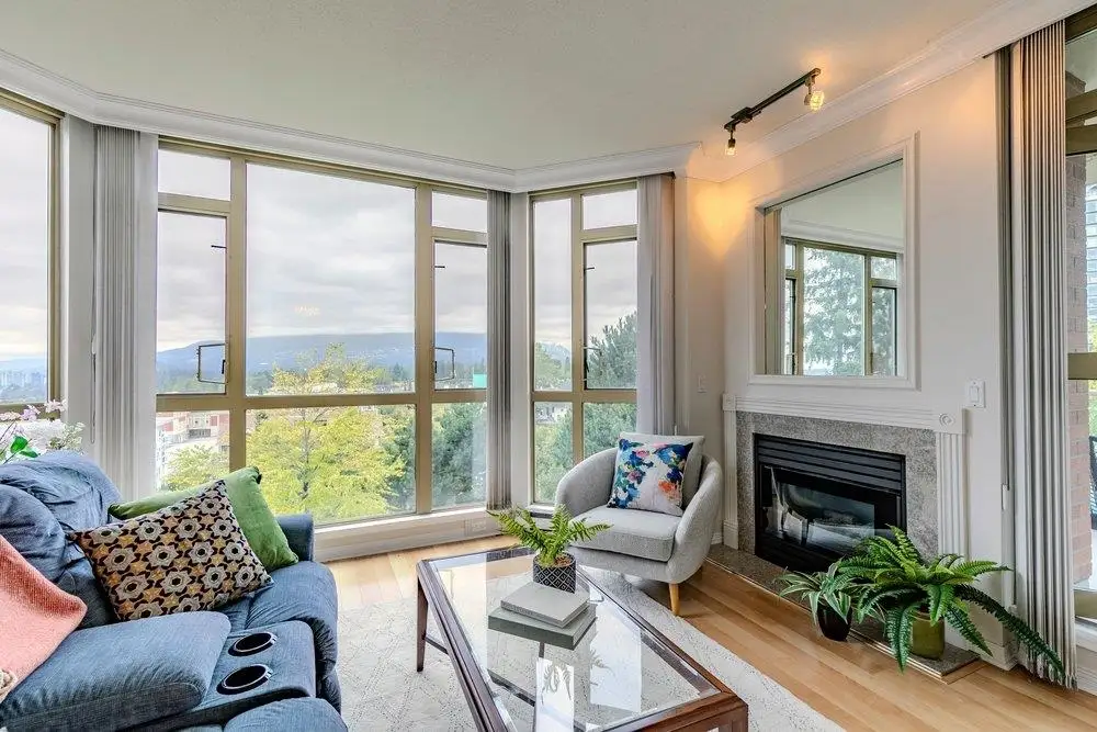 606 160 W KEITH ROAD, North Vancouver BC V7M 3M2