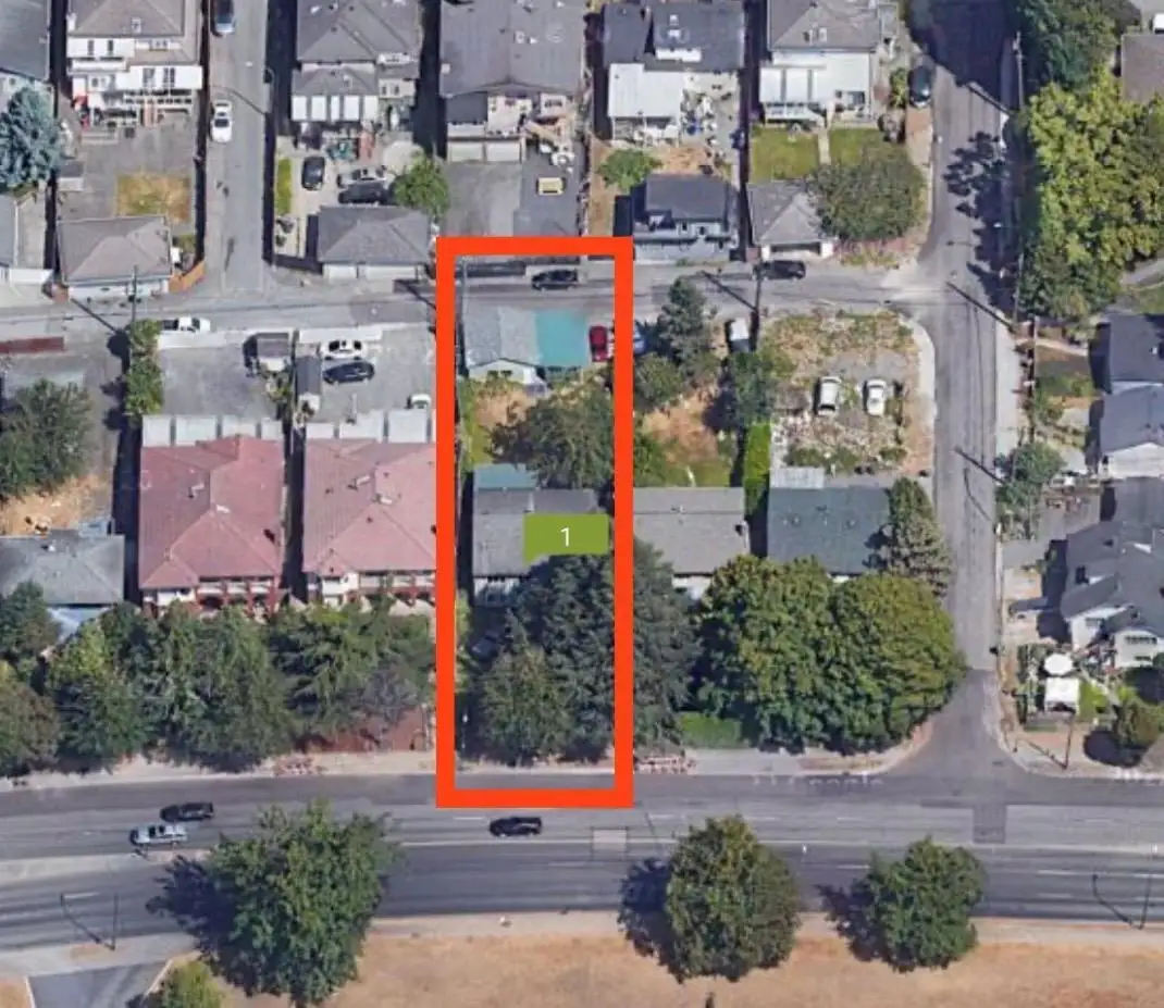 449 SE MARINE DRIVE, Vancouver BC V5X 2S9