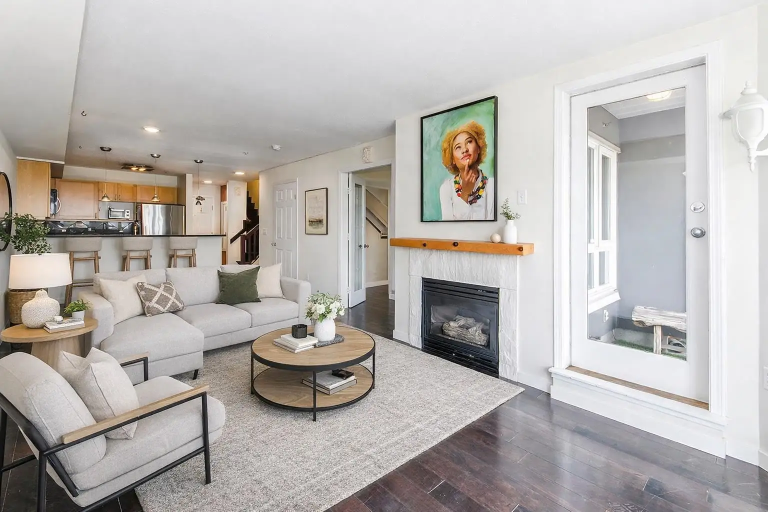 308 1707 CHARLES STREET, Vancouver BC V5L 2T6