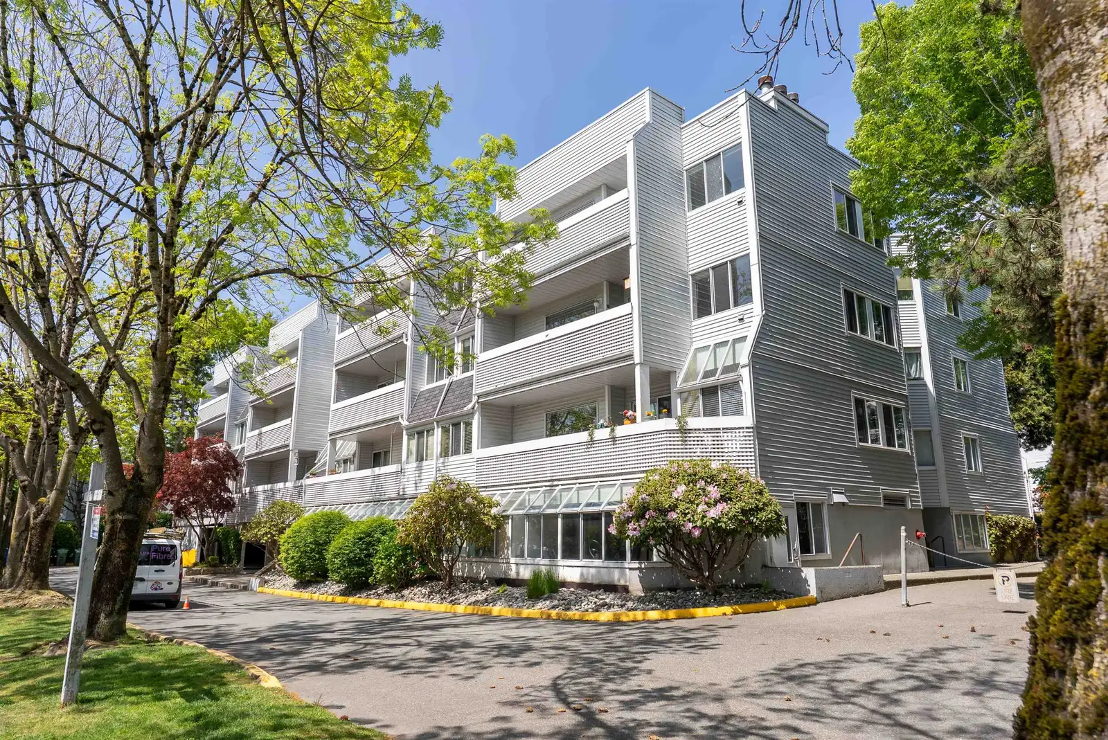 306 7431 BLUNDELL ROAD, Richmond BC V6Y 3G8