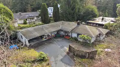 5757 CRANLEY DRIVE, West Vancouver BC V7W 1S9
