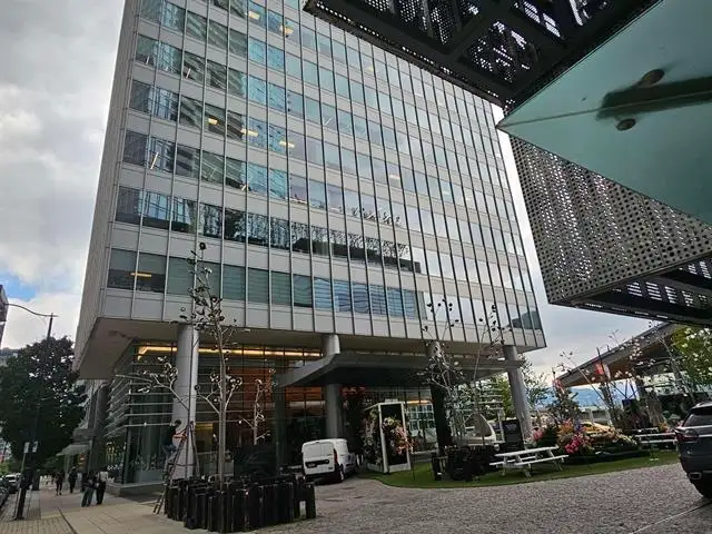 3106 1077 CORDOVA STREET, Vancouver BC V6C 2C6
