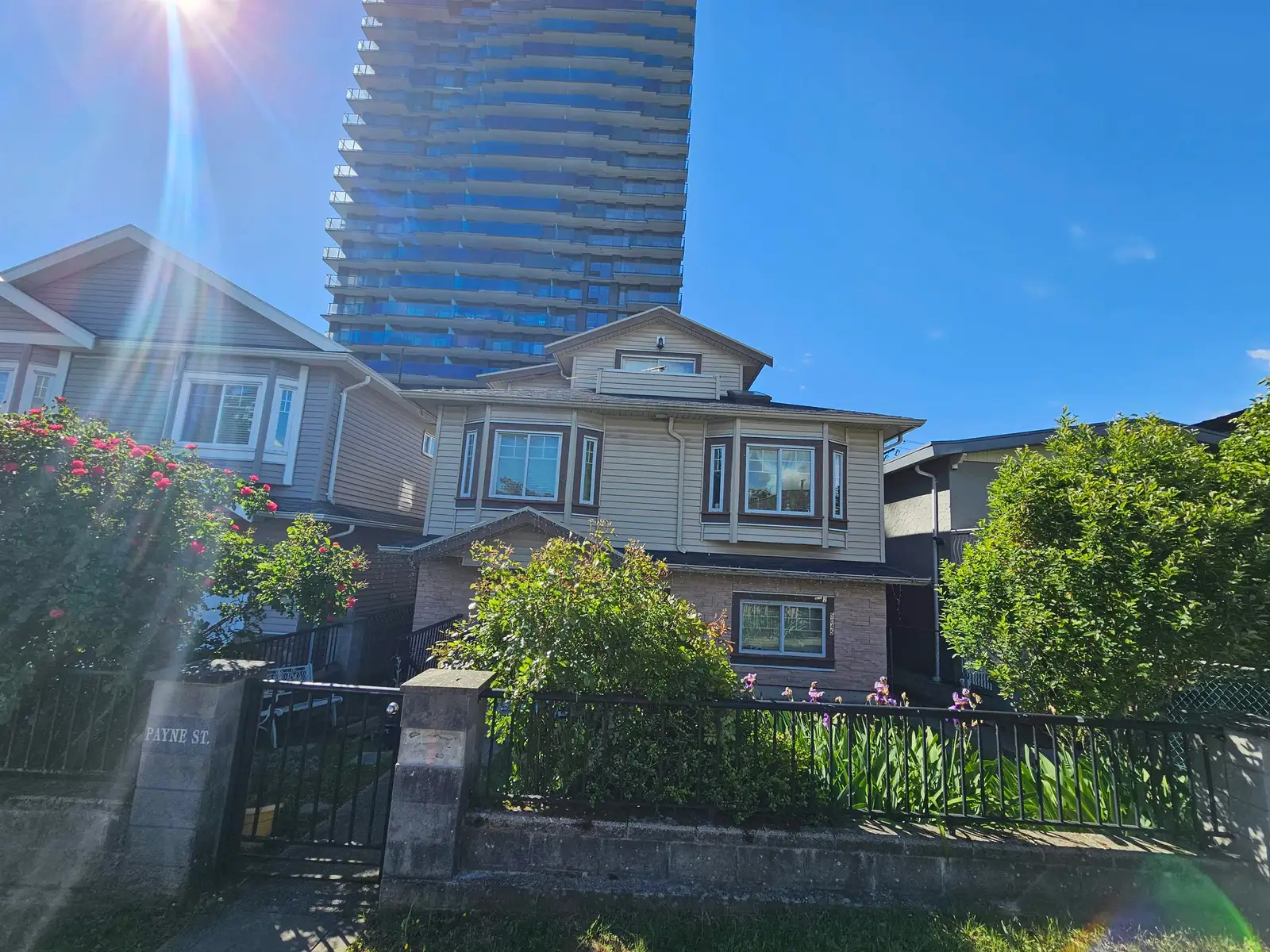 5045 PAYNE STREET, Vancouver BC V5R 4J5