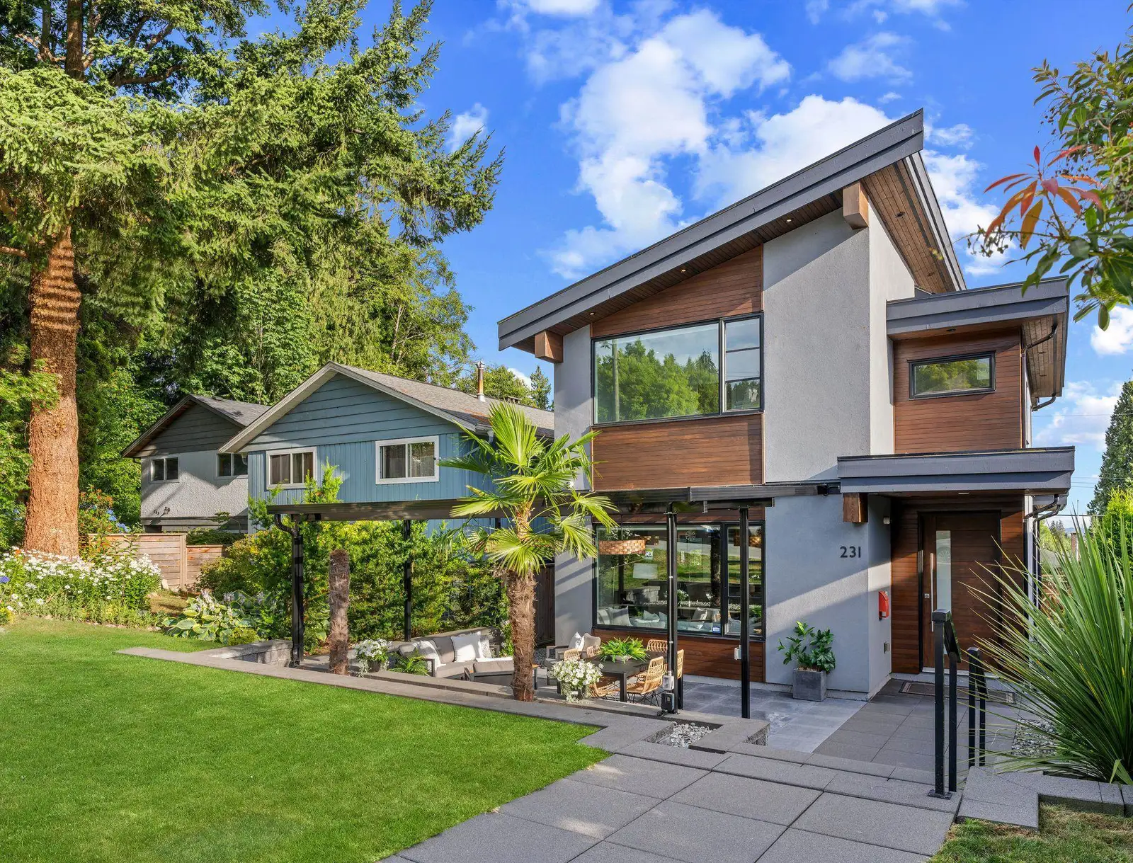 231 E 27 STREET, North Vancouver BC V7N 1B7