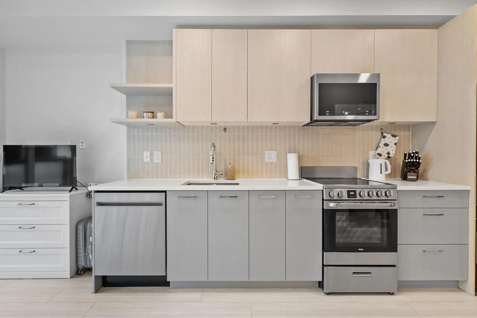 211 10777 138 STREET, Surrey BC V3T 0T5