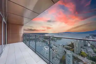 5702 1480 HOWE STREET, Vancouver BC V6Z 0G5