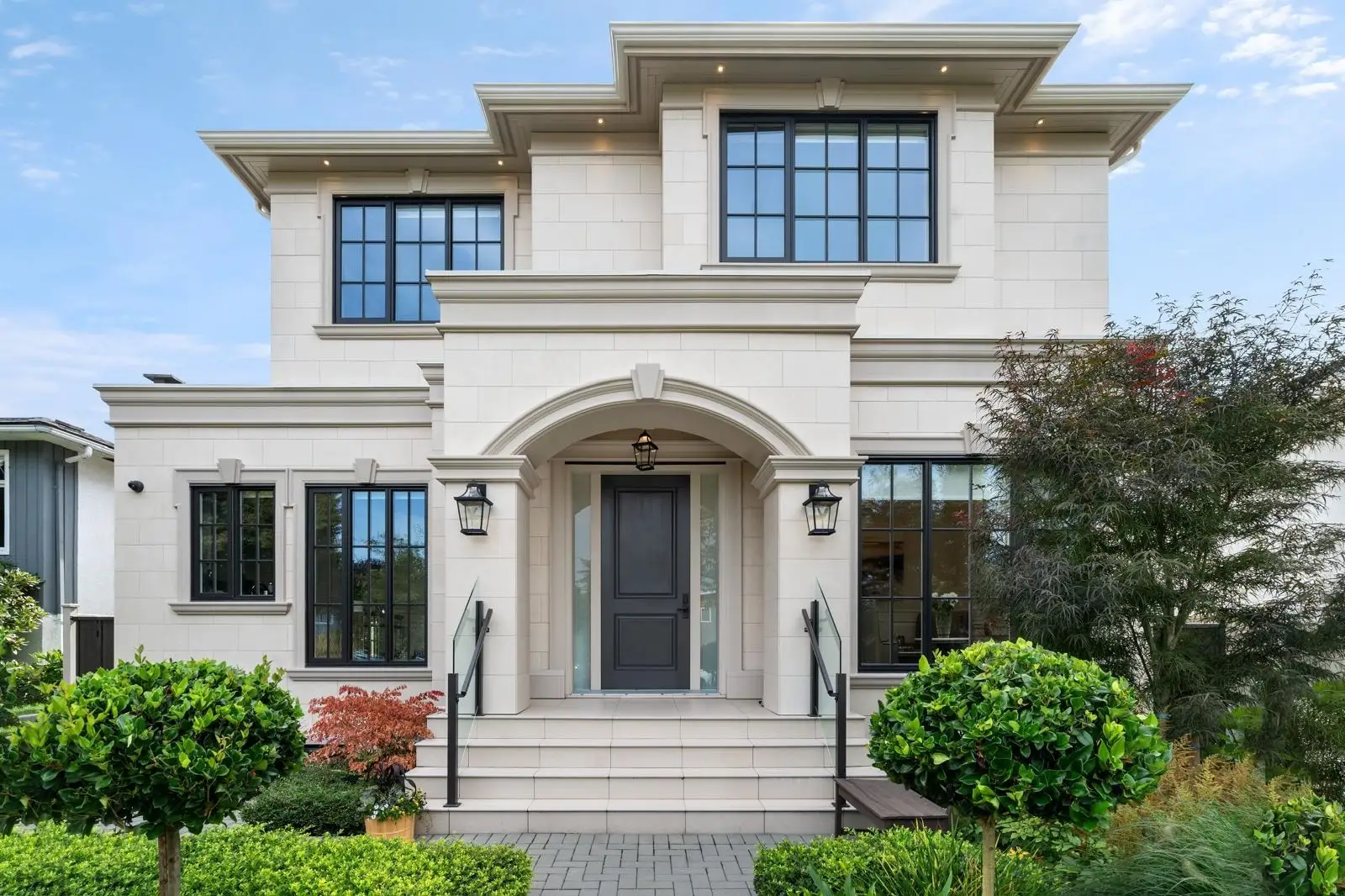 7350 KILLARNEY STREET, Vancouver BC V5S 2Y7