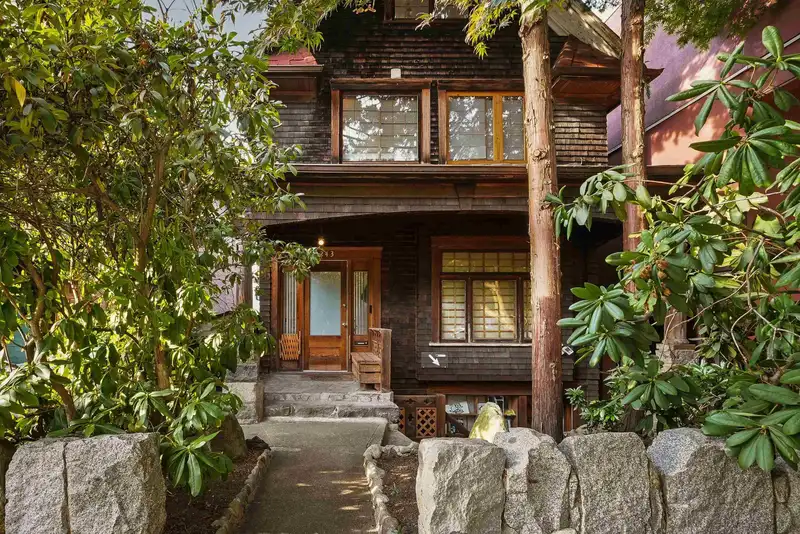 1243 W 7TH AVENUE, Vancouver
