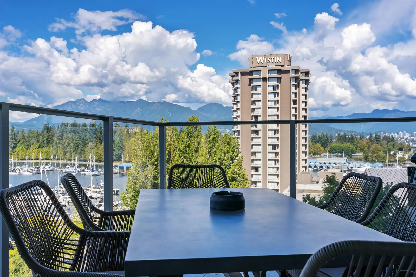 902 1650 BAYSHORE DRIVE, Vancouver BC V6G 3K2