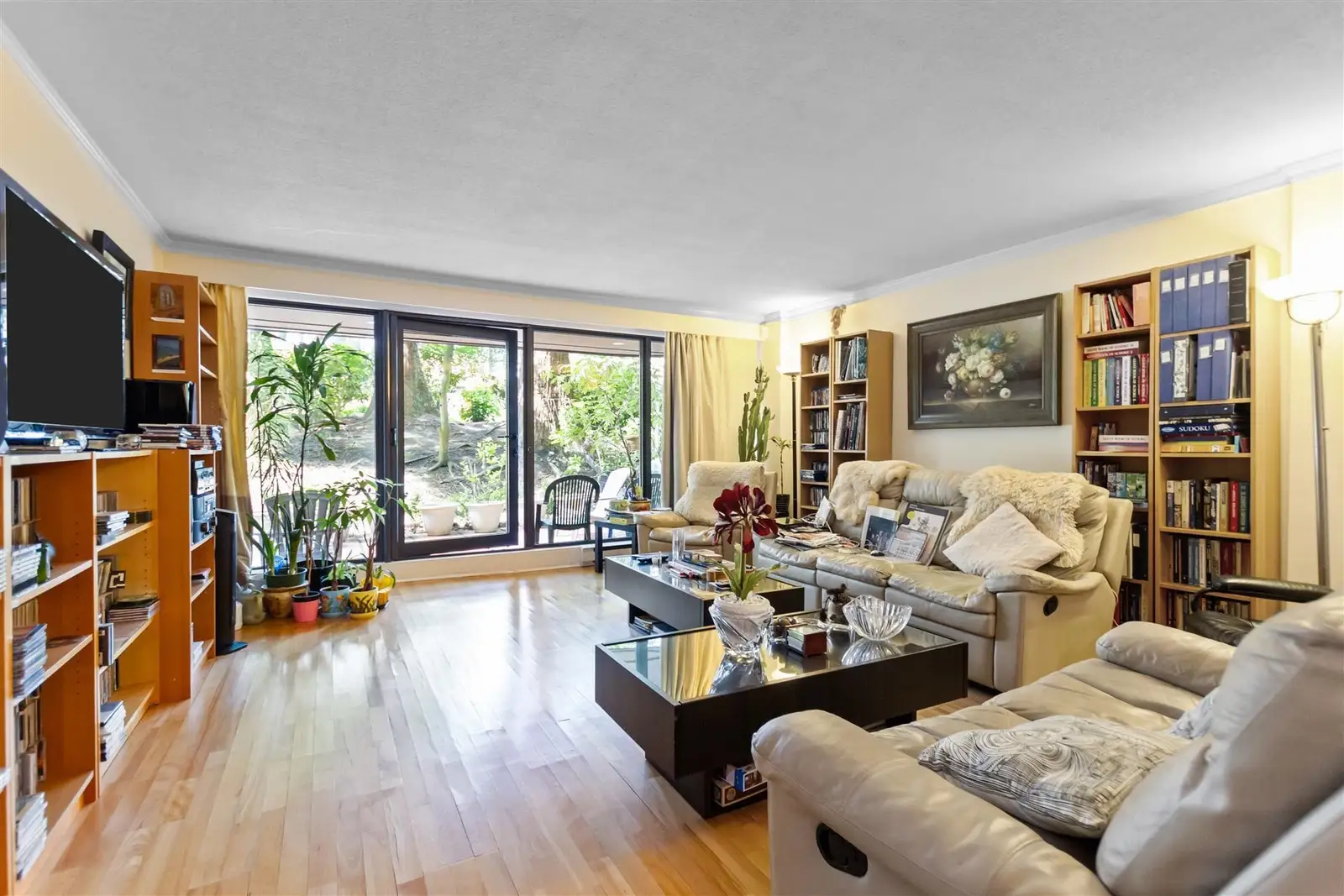 10 1425 LAMEY'S MILL ROAD, Vancouver BC V6H 3W2