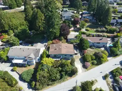 5134 RADCLIFFE ROAD, Sechelt BC V7Z 0G5