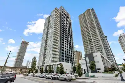 2011 13428 105 AVENUE, Surrey BC V3T 0S6