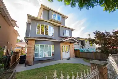 4885 BALDWIN STREET, Vancouver BC V5N 5B8