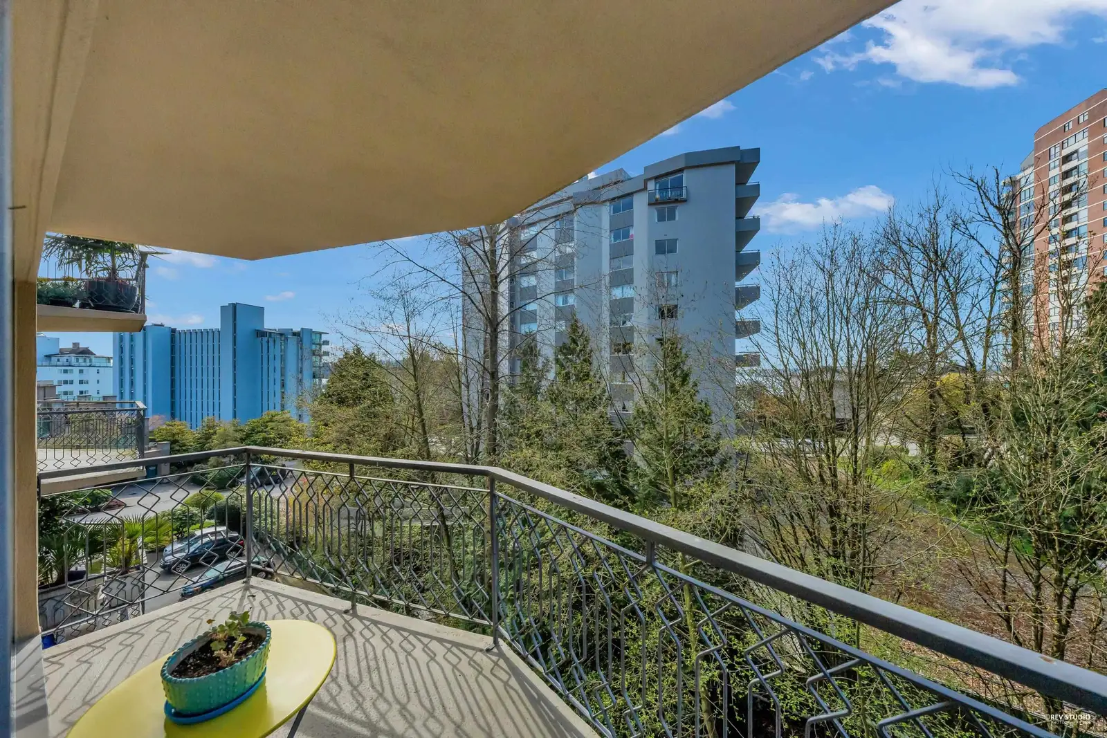 404 1930 MARINE DRIVE, West Vancouver BC V7V 1J8