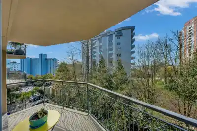 404 1930 MARINE DRIVE, West Vancouver BC V7V 1J8