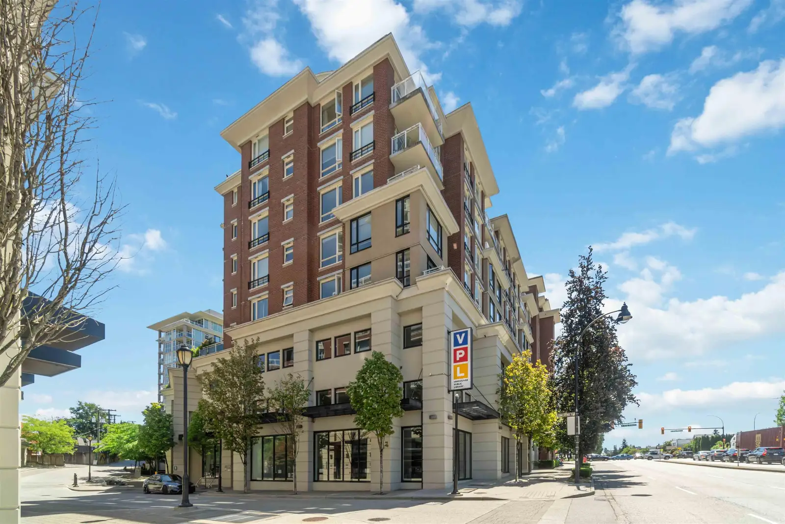 424 4078 KNIGHT STREET, Vancouver BC V5N 5Y9