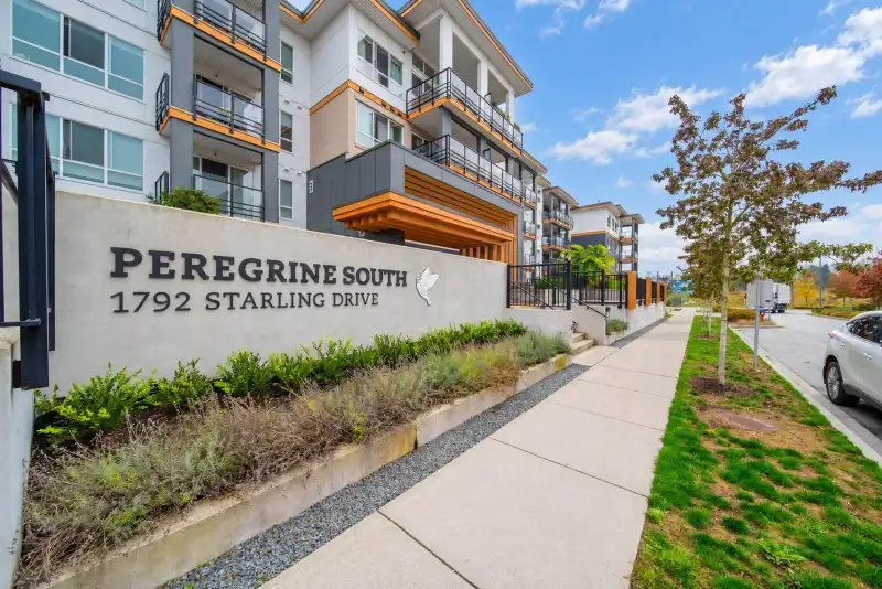 415 1792 STARLING DRIVE, Tsawwassen