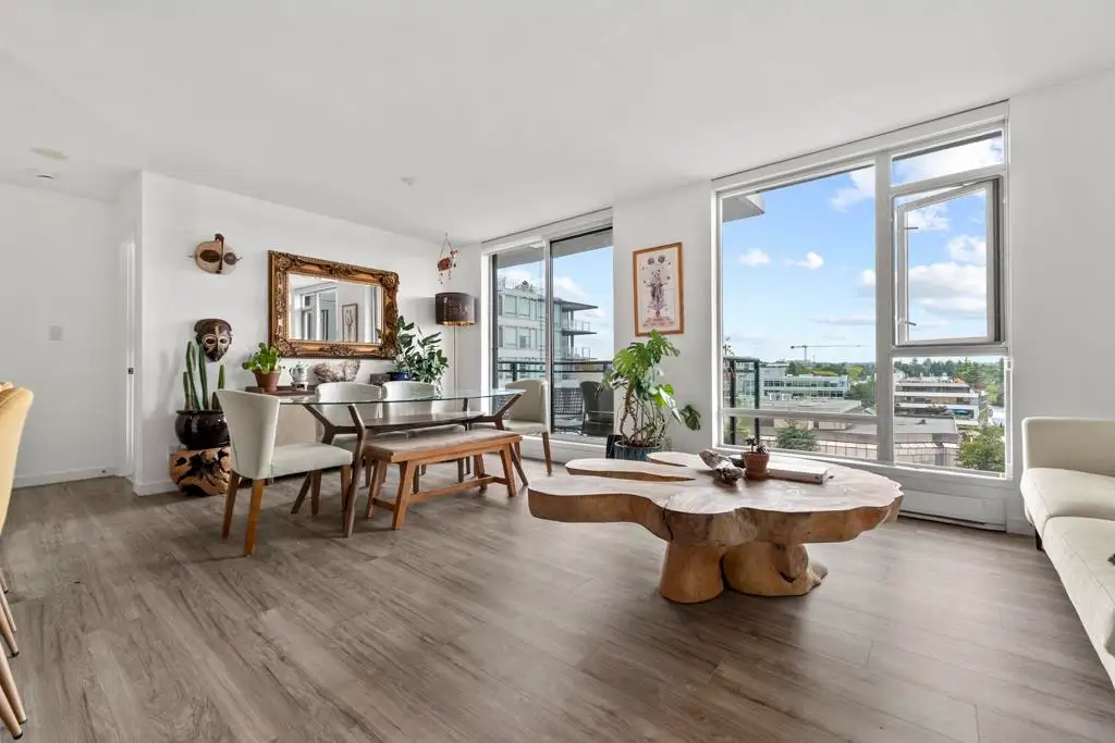 1003 1650 W 7TH AVENUE, Vancouver BC V6J 5N1