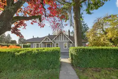 7561 ANGUS DRIVE, Vancouver BC V6P 5K1