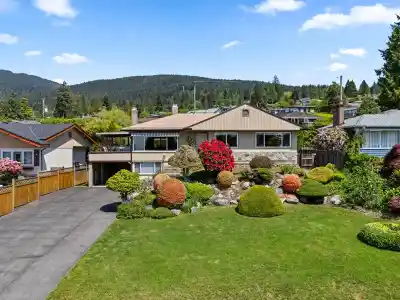 170 CARISBROOKE CRESCENT, North Vancouver BC V7N 2S1