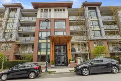 418 2651 LIBRARY LANE, North Vancouver BC V7J 0C1