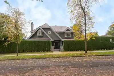 2087 W 18TH AVENUE, Vancouver BC V6J 2N7