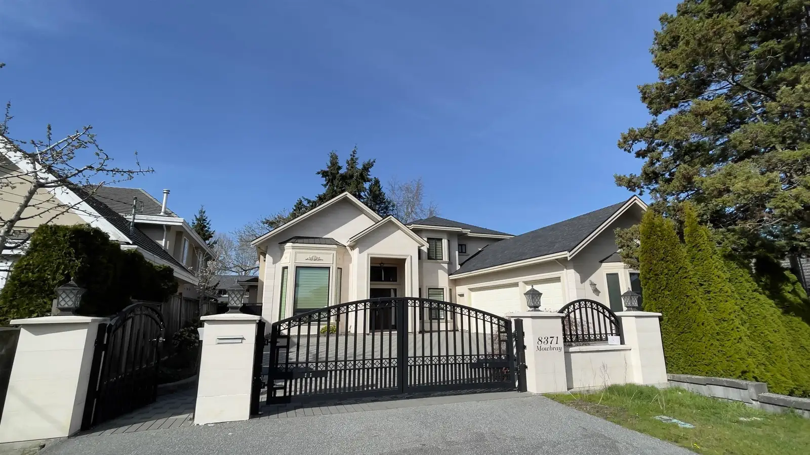 8371 MOWBRAY ROAD, Richmond BC V7A 2B8