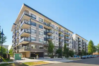 212 10777 138 STREET, Surrey BC V3T 0T5