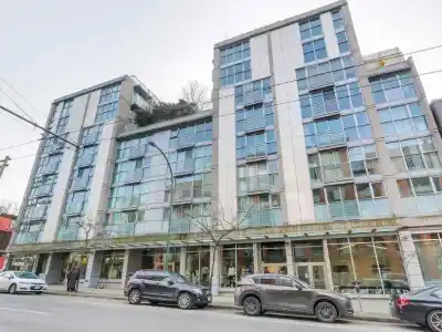 816 168 POWELL STREET, Vancouver BC V6A 0B2