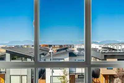 1894 OSPREY DRIVE, Tsawwassen BC V4M 0A8
