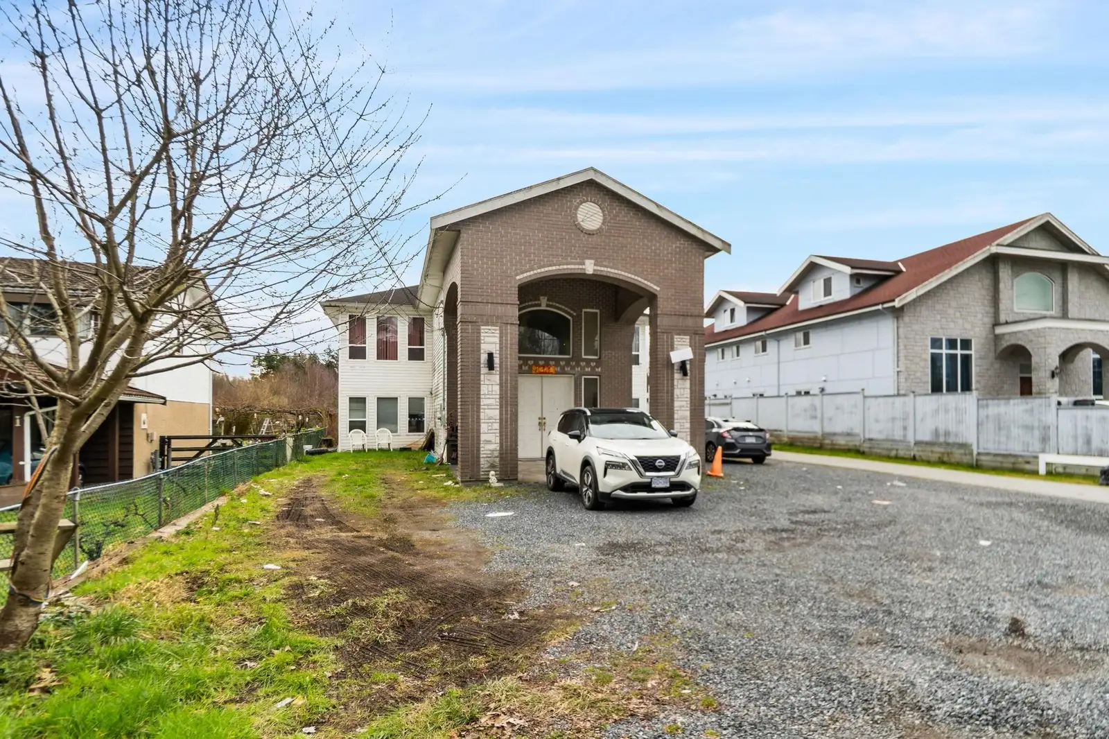 11260 WESTMINSTER HIGHWAY, Richmond BC V6X 1B3