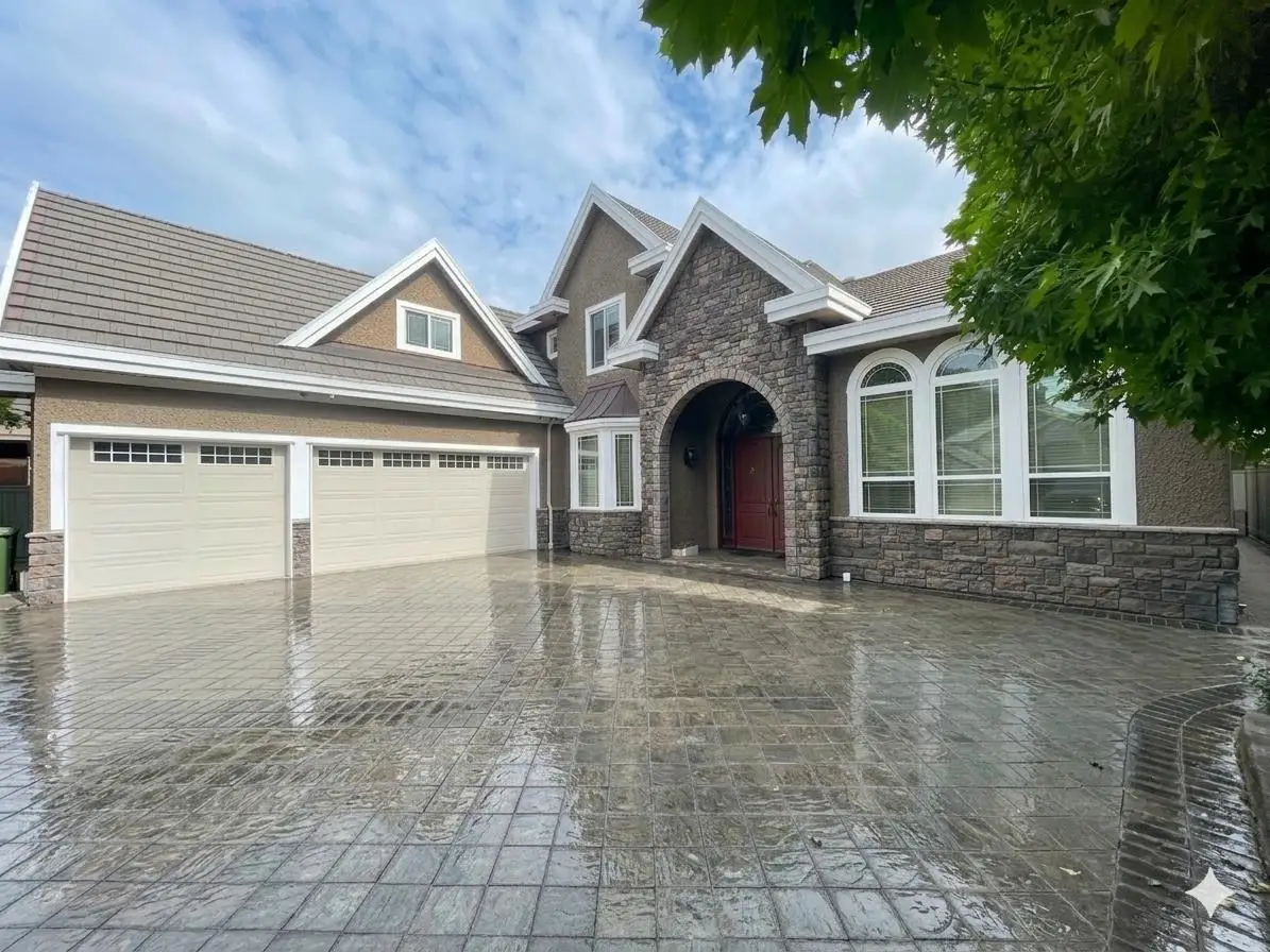 8120 PIGOTT ROAD, Richmond BC V7A 2C2