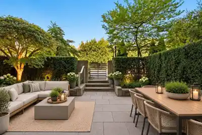 108 221 E 3RD STREET, North Vancouver BC V7L 0C1