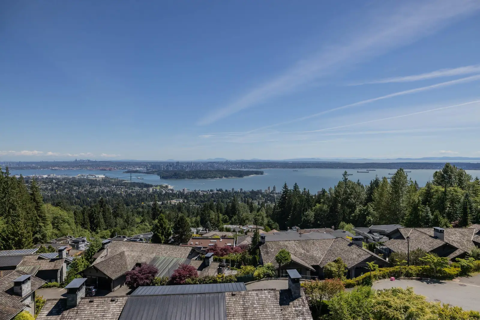 PH2 2200 CHIPPENDALE ROAD, West Vancouver BC V7S 3J4