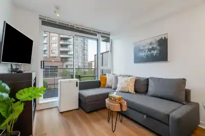 517 618 ABBOTT STREET, Vancouver BC V6B 0C1