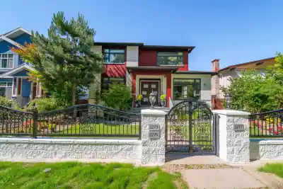 2277 E 28TH AVENUE, Vancouver BC V5N 2Y3