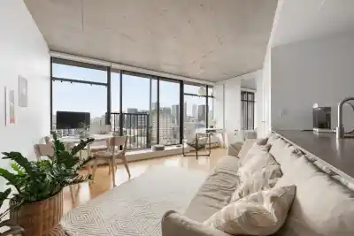 2908 128 W CORDOVA STREET, Vancouver BC V6B 0E6