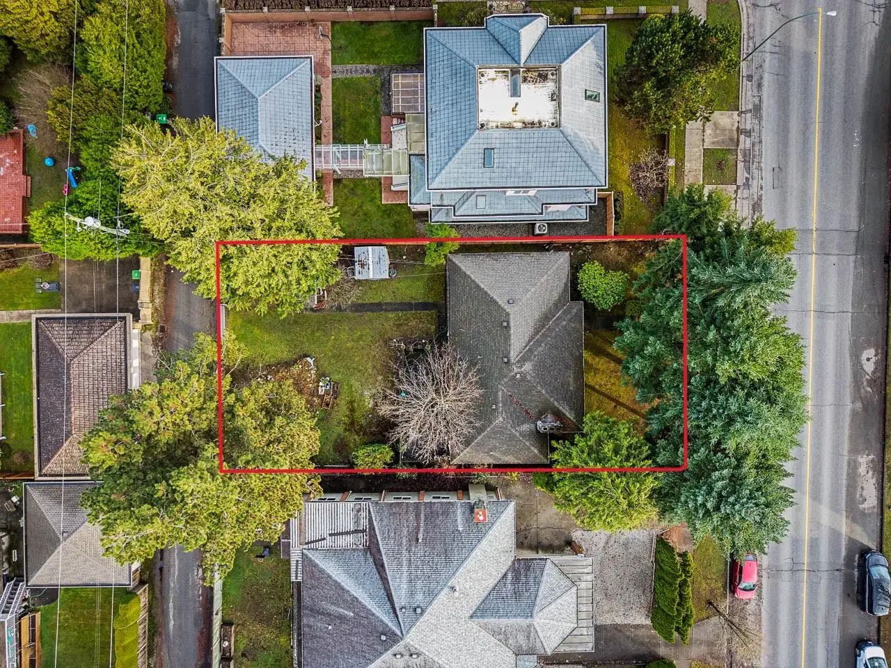 1323 W 49TH AVENUE, Vancouver BC V6M 2R2