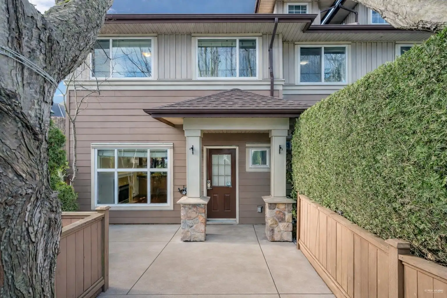 1 8311 NO. 2 ROAD, Richmond BC V7C 3M2